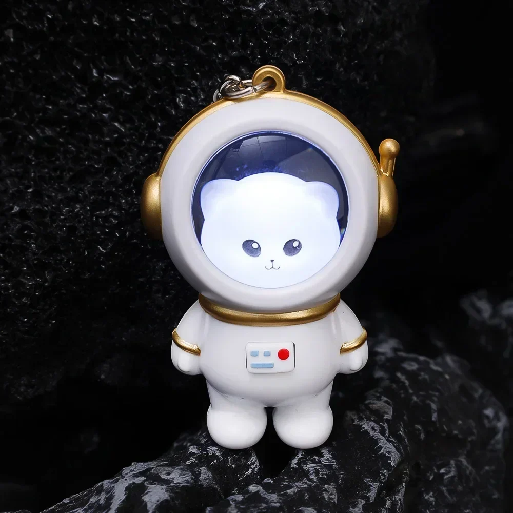Astronaut Bear LED Keychain Light - Image 6