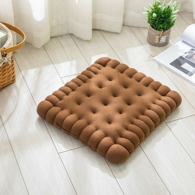 Biscuit Creative Plush Pillow - Image 4