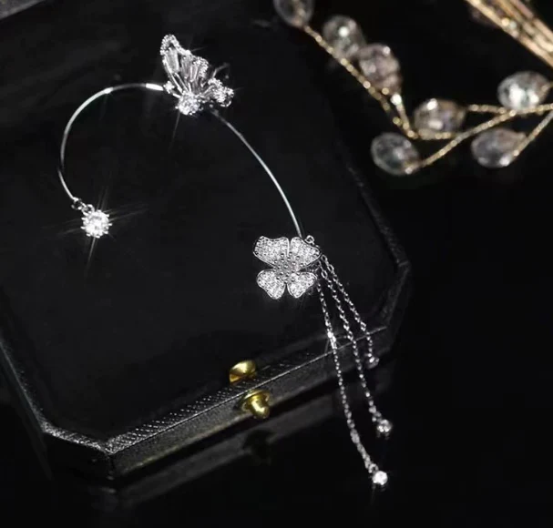 Butterfly Flower Tassel Ear Clip - Image 4