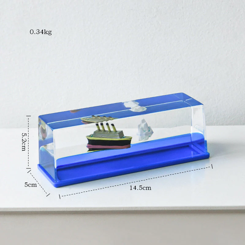 Creative Unsinkable Boat Decor - Image 9