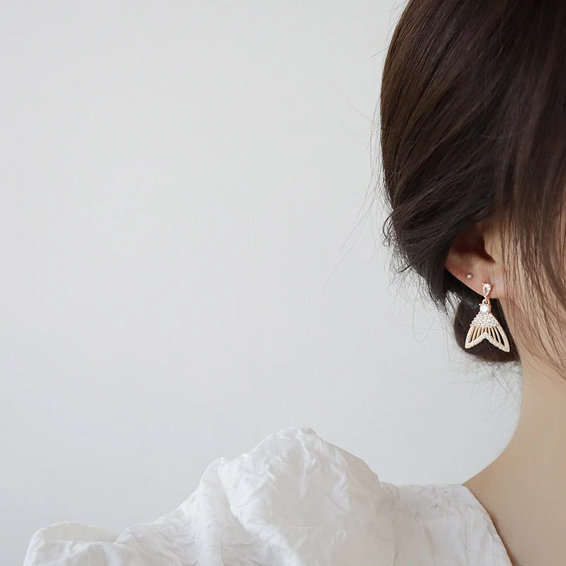 Crystal Fish Tail Earrings - Image 8