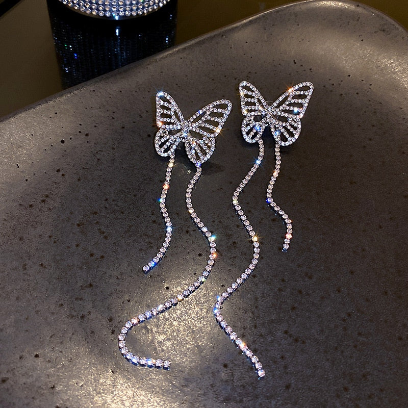 Elegant Flower Long Chain Earrings - Image 16