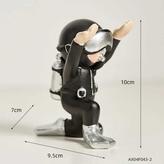 Handmade Creative Cute Diver Figurines - Image 10