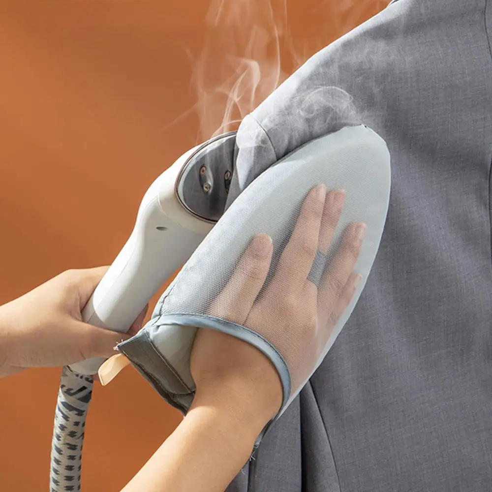 Heat Resistant Clothes Wrinkle Remover Steaming Glove - Image 3