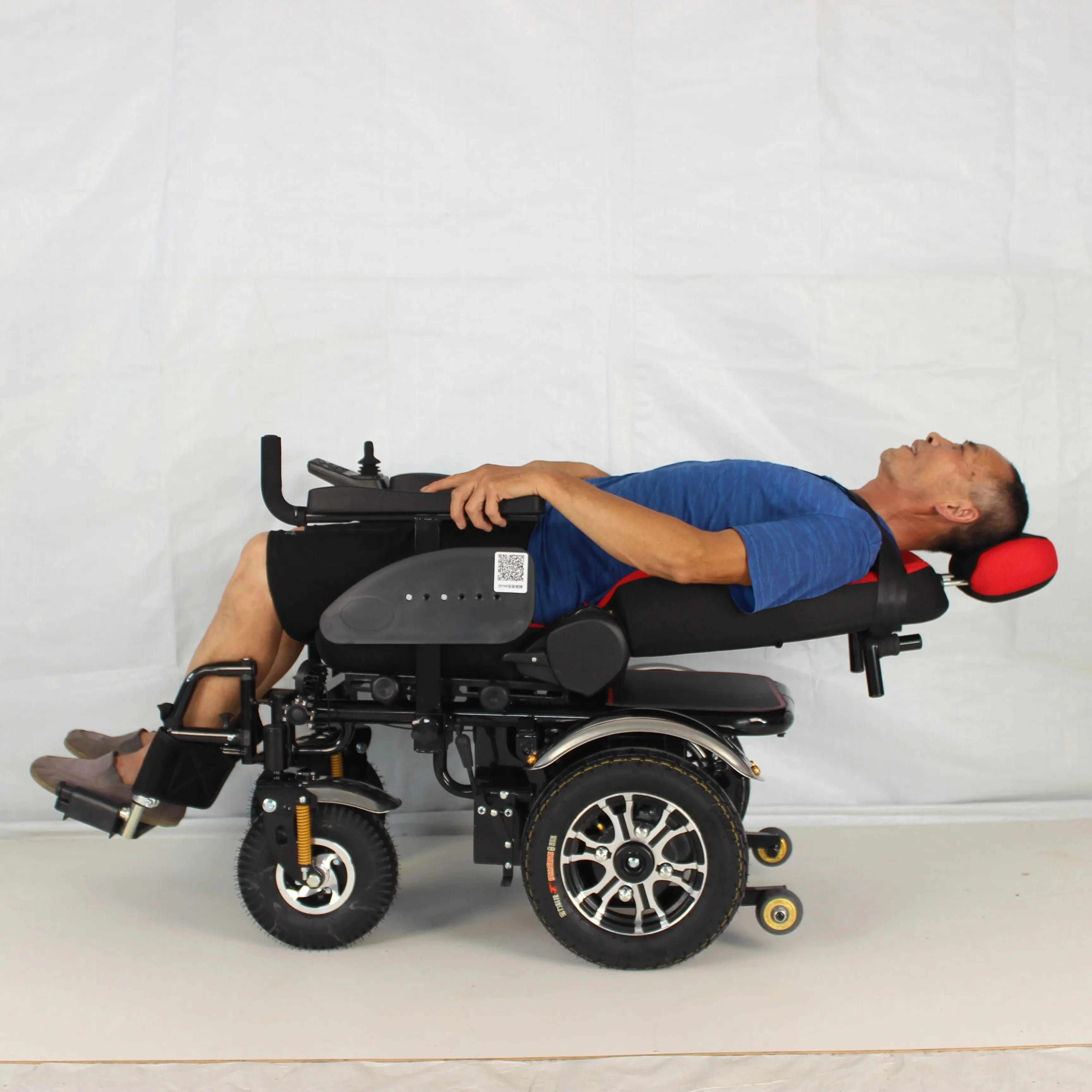 High Tech Ergonomic Elderly Electric Wheelchair - Image 2