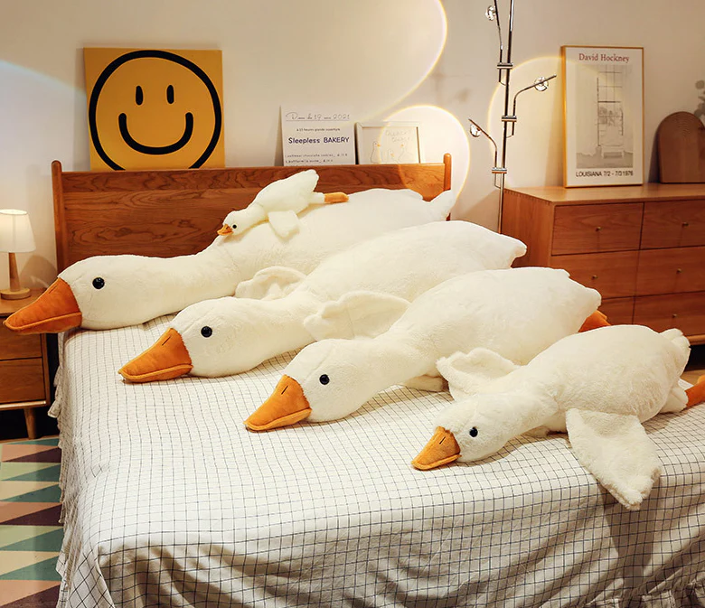 Huge Flying Duck Plush Toy - Image 7