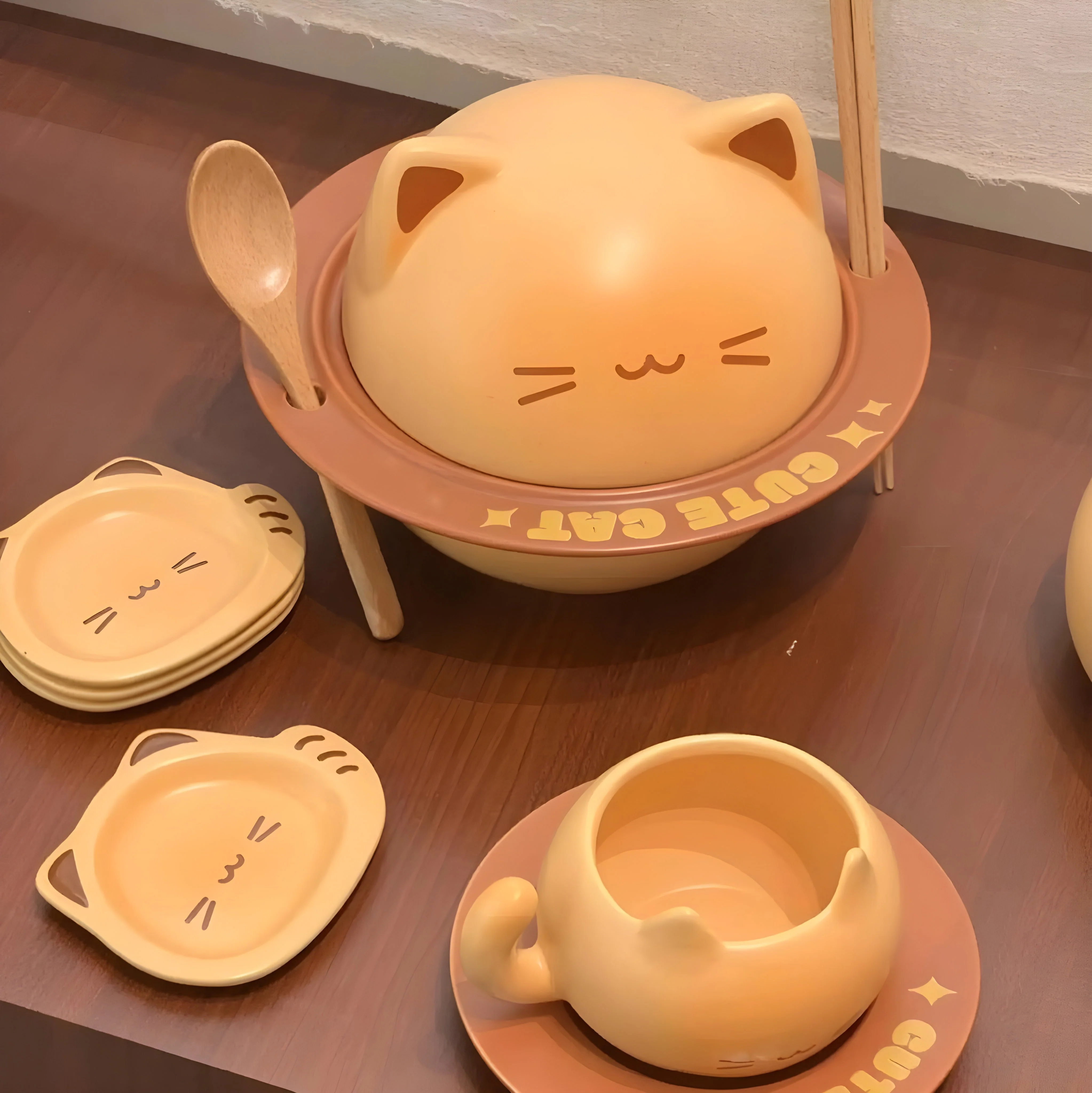 Hungry Cat Japanese Ramen Bowl - Image 3