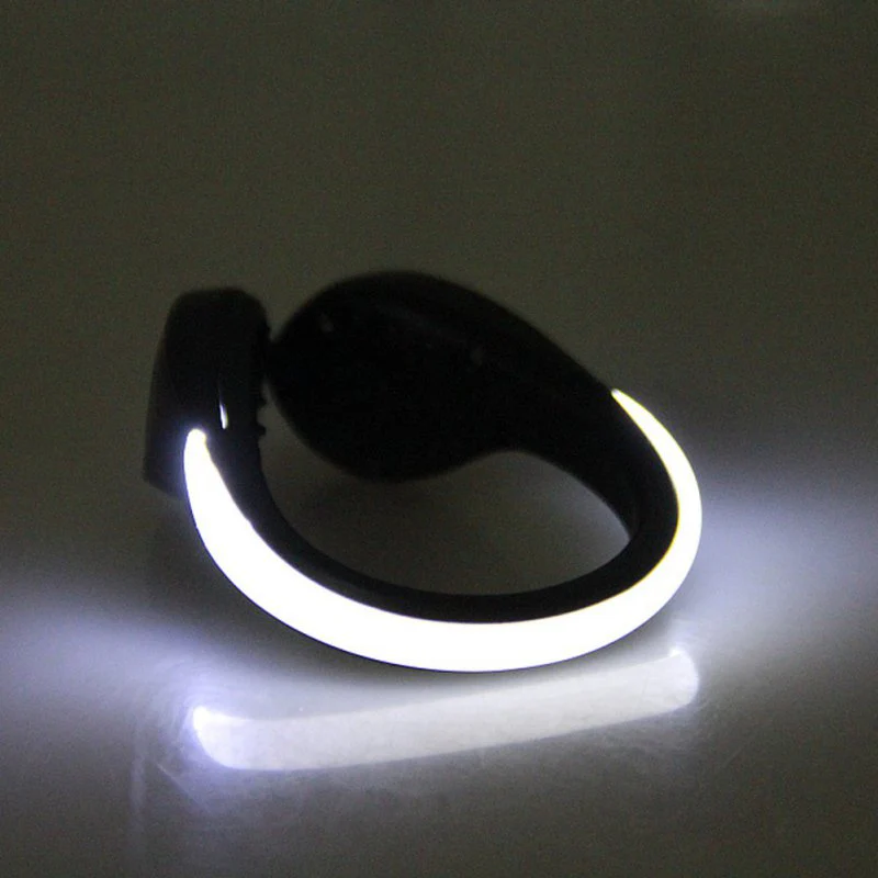 Luminous Fun Night Running Shoe Clips - Image 4