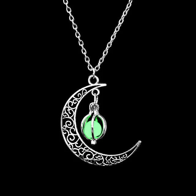 Luminous Moon Pendant Charming Necklace - Image 12