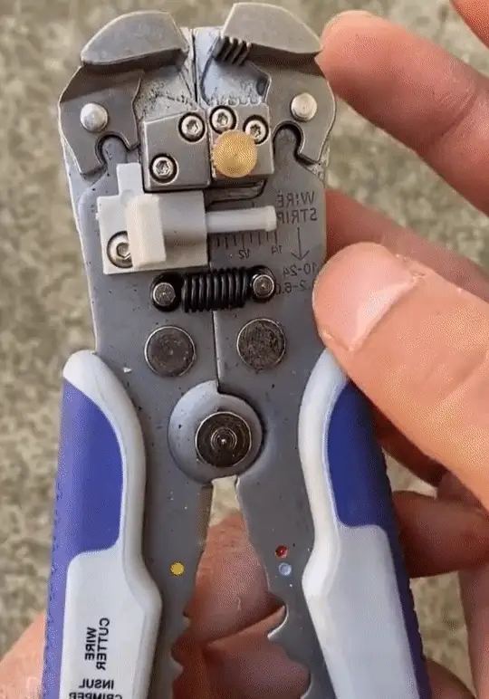 Multifunctional Automatic Cable Cutter Plier - Image 20