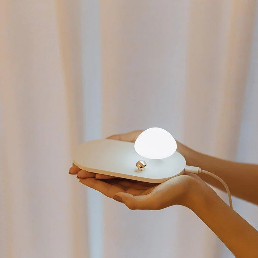 Mushroom USB Wireless Charging Night Light - Image 4