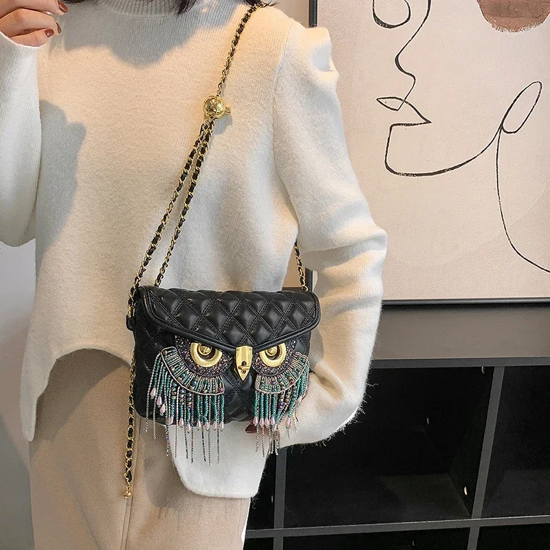 Night Owl Glitter Shoulder Bag - Image 3