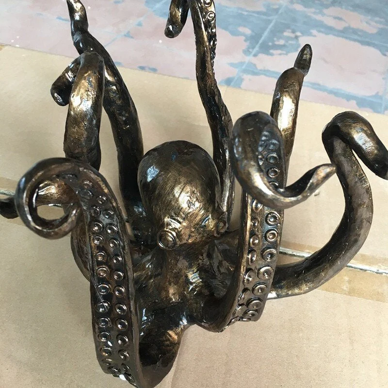 Octopus Resin Decorative Mug Holder - Image 2