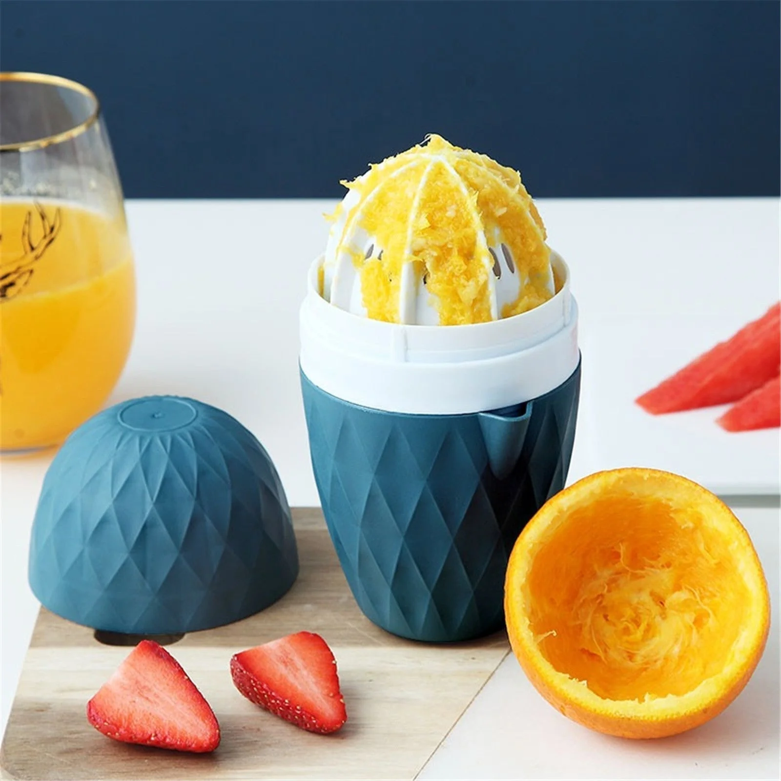 Portable Mini Orange Lemon Press Hand Squeezer - Image 5