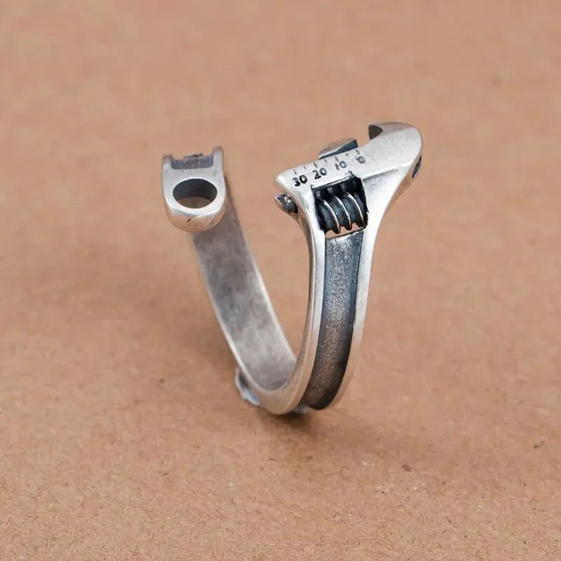 Retro Adjustable Wrench Ring - Image 4