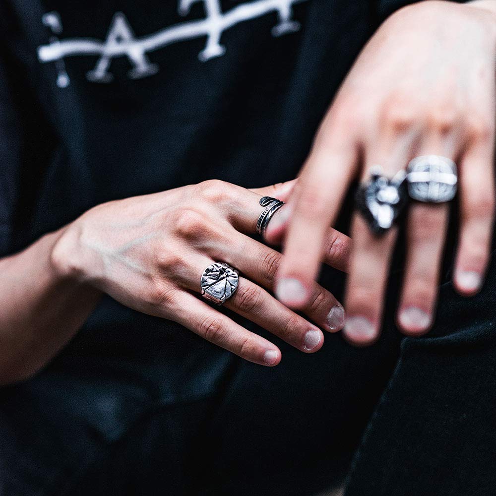 Retro Gothic Broken Rock Ring - Image 2