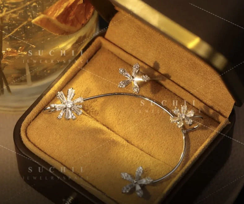 Rotating Windmill Zircon Sparkling Earring - Image 3