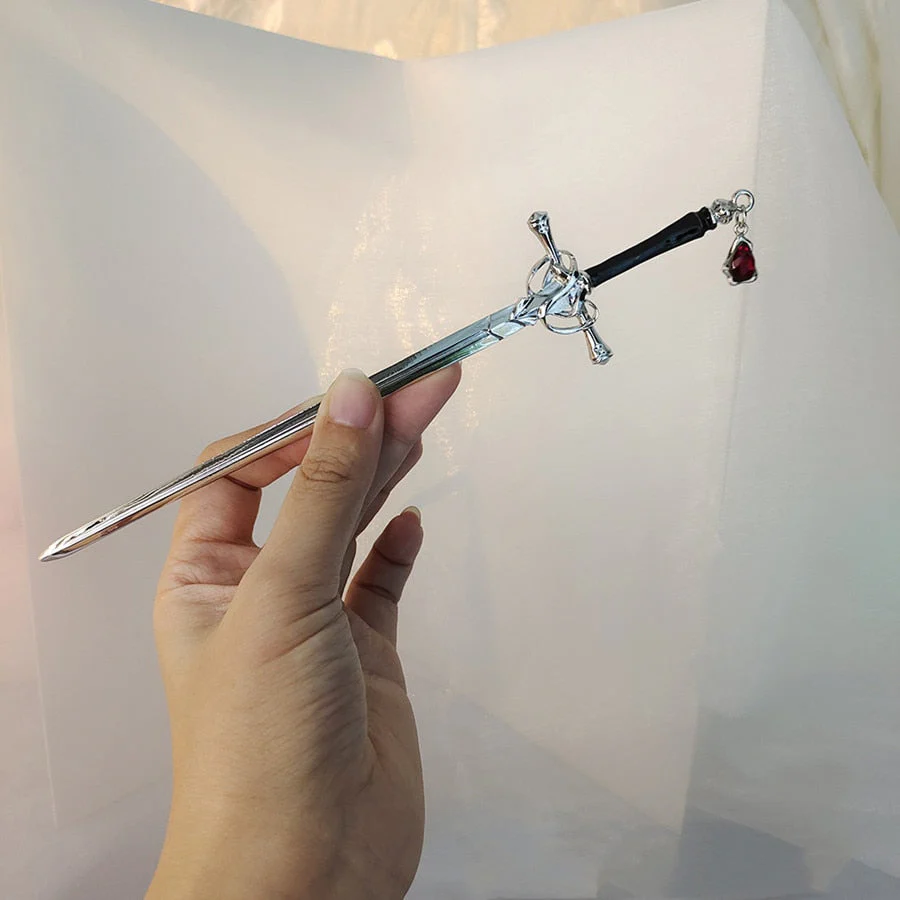 Royal Knight Sword Hairpin - Image 5