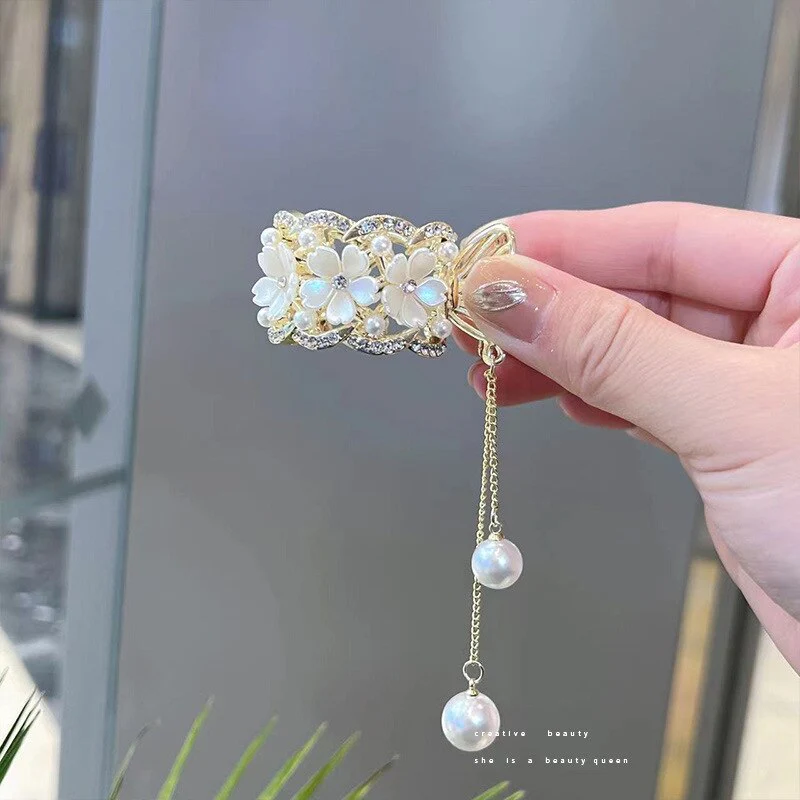 Royal Rhinestone Pearl Ponytail Clip - Image 5