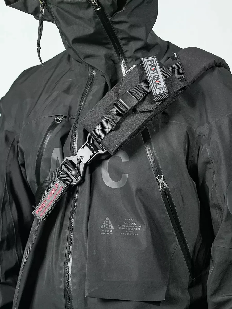 Snap-Release Chest Phone Carrier - Image 5