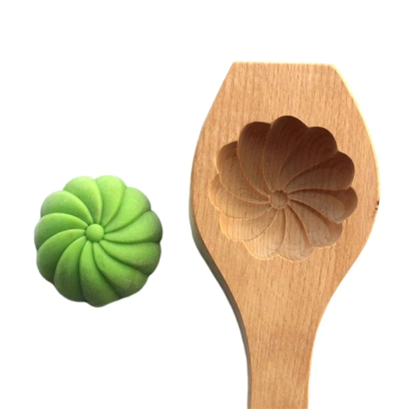 Wooden Moon Dumpling Maker Mold - Image 11