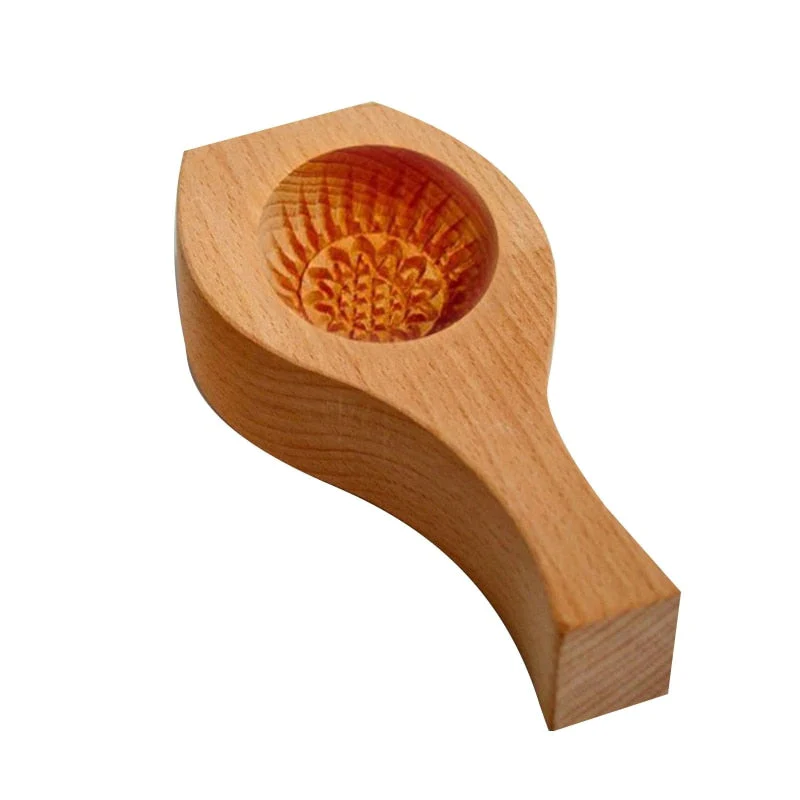 Wooden Moon Dumpling Maker Mold - Image 8