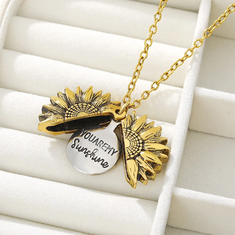 You Are My Sunshine Sunflower Creative Necklace - Image 2